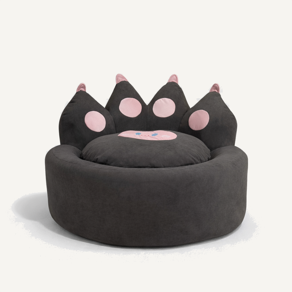 B-017 Cat Paw Lounge Chair, front view